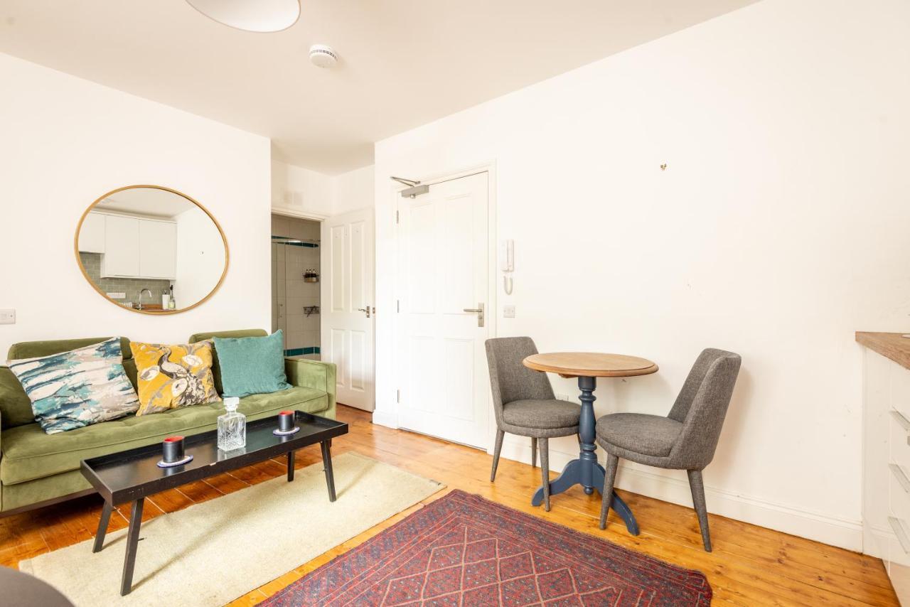 Central 2 Bedroom Apartment - South Street - St Andrews Exterior foto